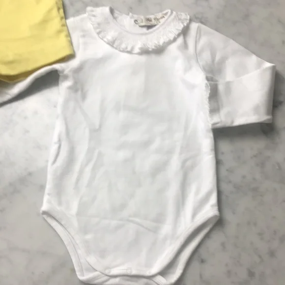 Pili Carrera SET Yellow Suspender Shorts with White Top size 12M